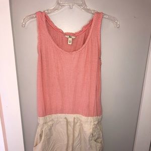 Women’s sleeveless dress